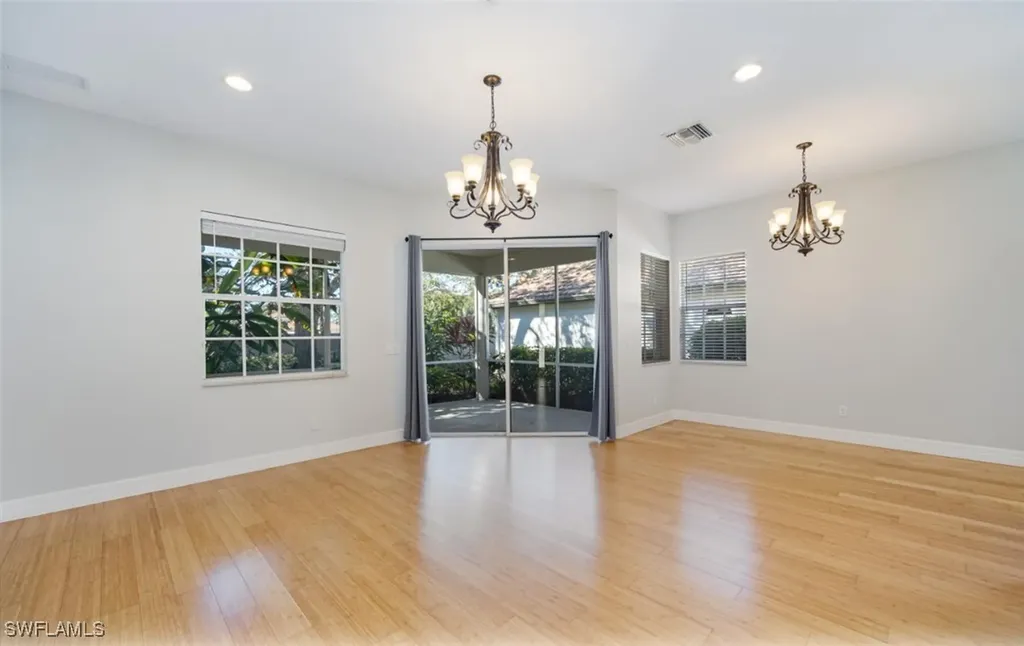 176 Vista Lane Naples FL 34119