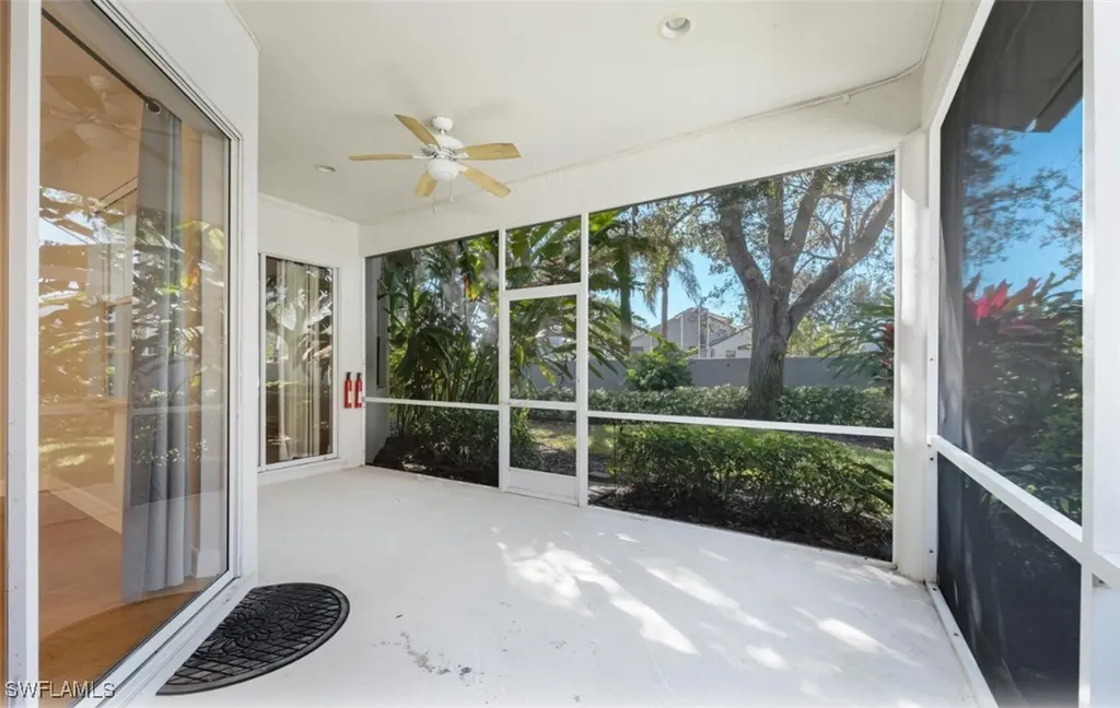 176 Vista Lane Naples FL 34119