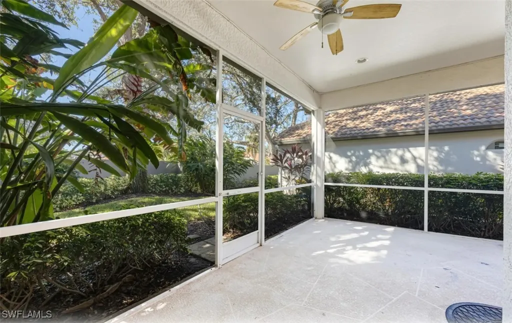 176 Vista Lane Naples FL 34119
