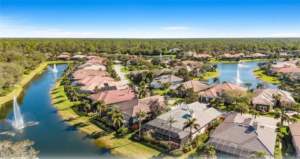 176 Vista Lane Naples FL 34119