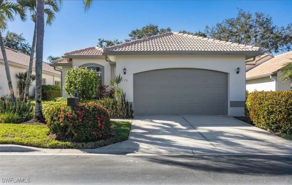 176 Vista Lane Naples FL 34119