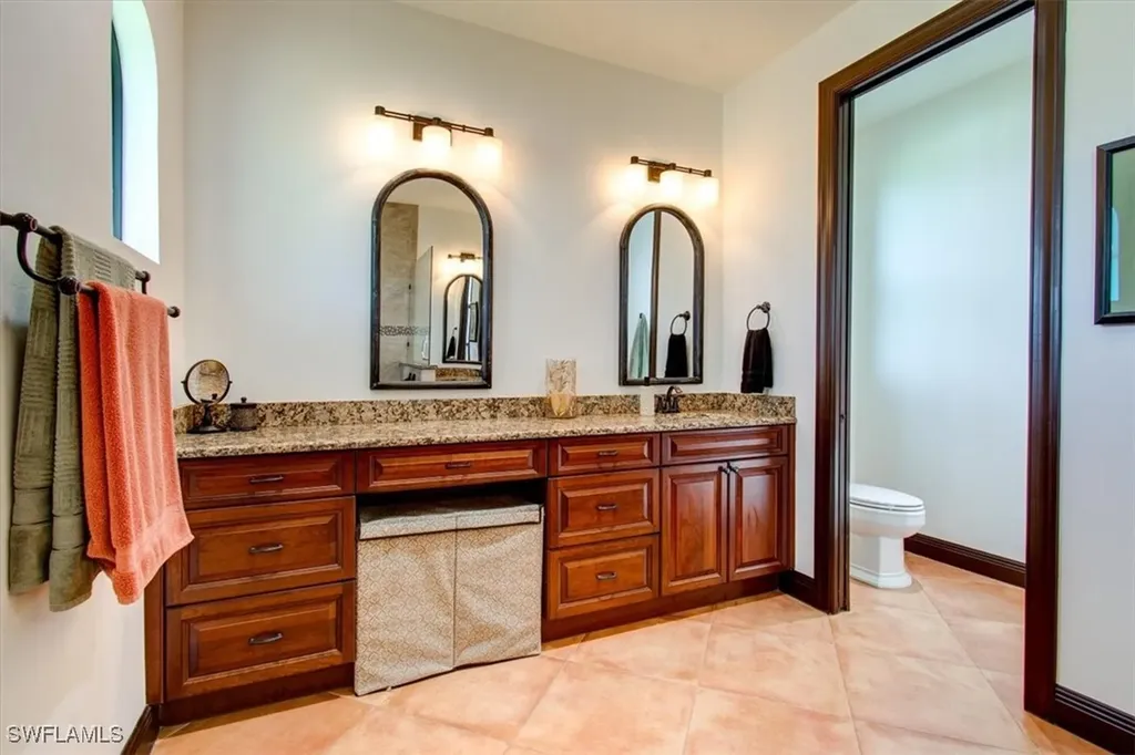 2520 SW 14th Place Cape Coral FL 33914