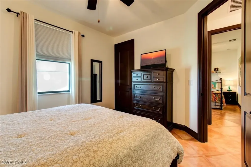 2520 SW 14th Place Cape Coral FL 33914