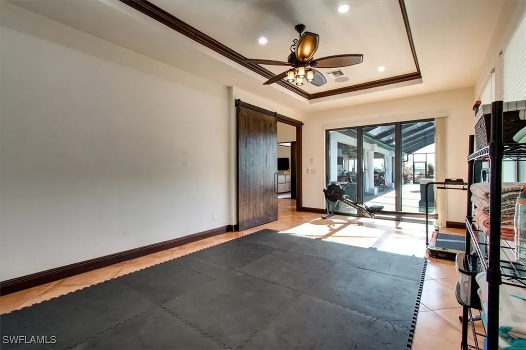 2520 SW 14th Place Cape Coral FL 33914