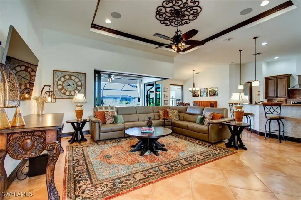 2520 SW 14th Place Cape Coral FL 33914