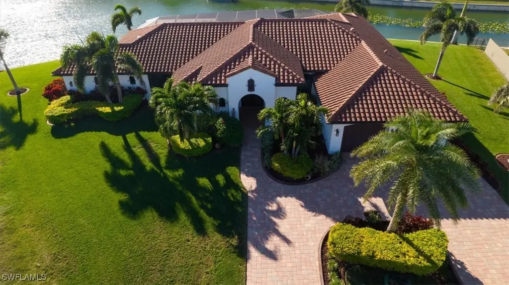 2520 SW 14th Place Cape Coral FL 33914