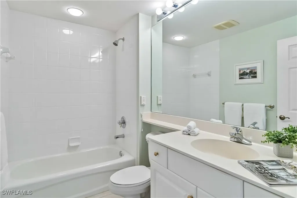 1001 Arbor Lake Drive Naples FL 34110