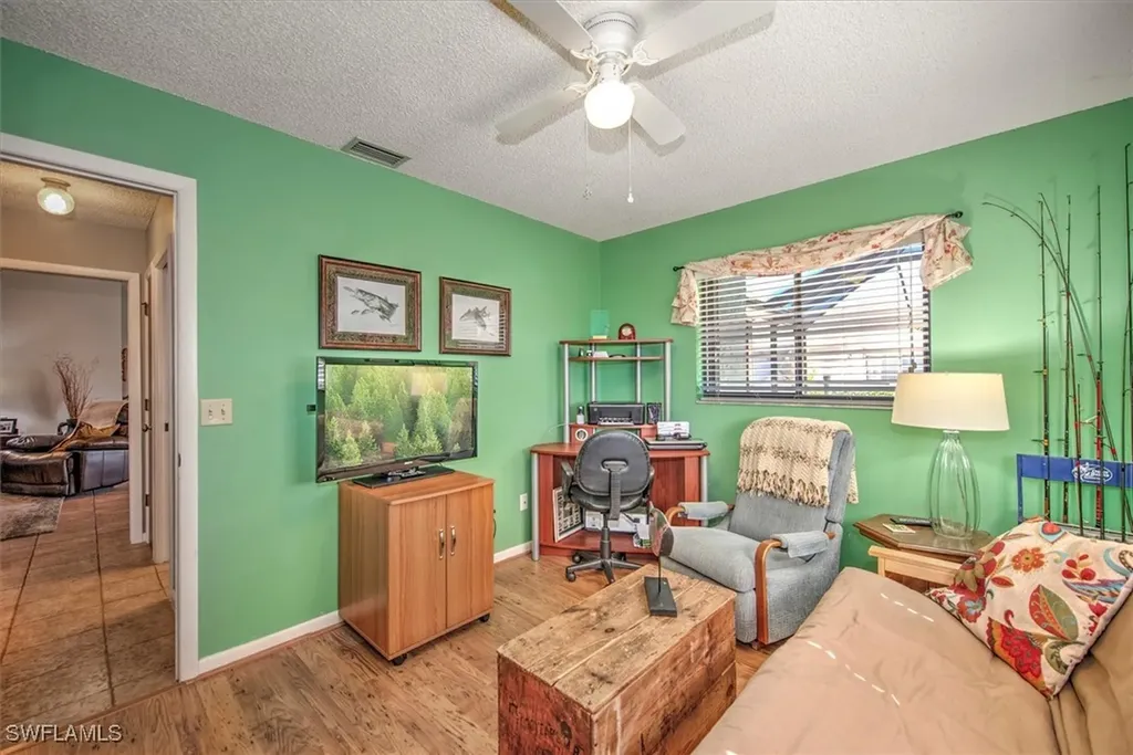 1128 SW 44th Terrace Cape Coral FL 33914
