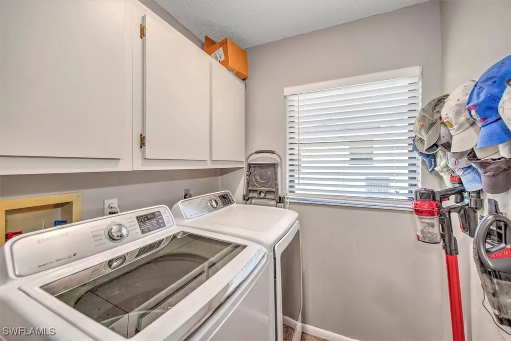 1128 SW 44th Terrace Cape Coral FL 33914