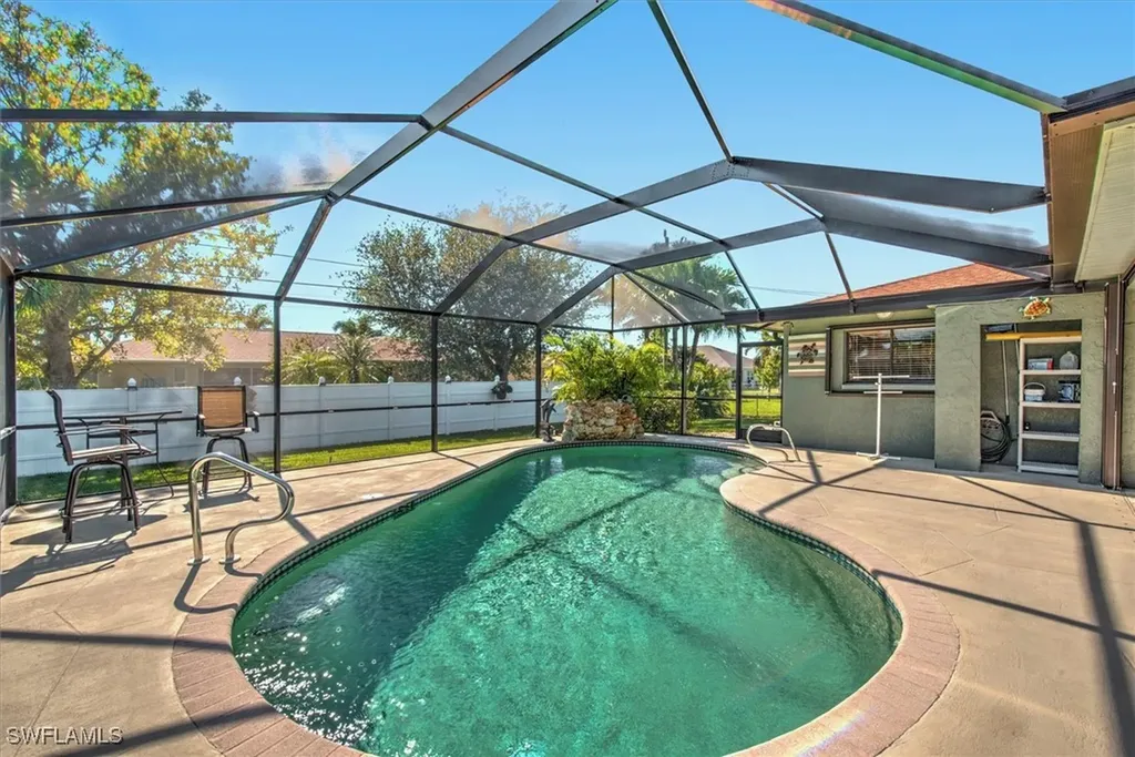 1128 SW 44th Terrace Cape Coral FL 33914