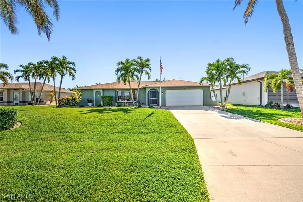 1128 SW 44th Terrace Cape Coral FL 33914