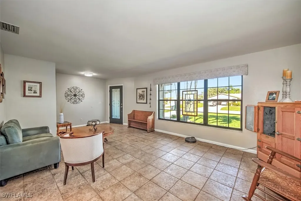 1128 SW 44th Terrace Cape Coral FL 33914