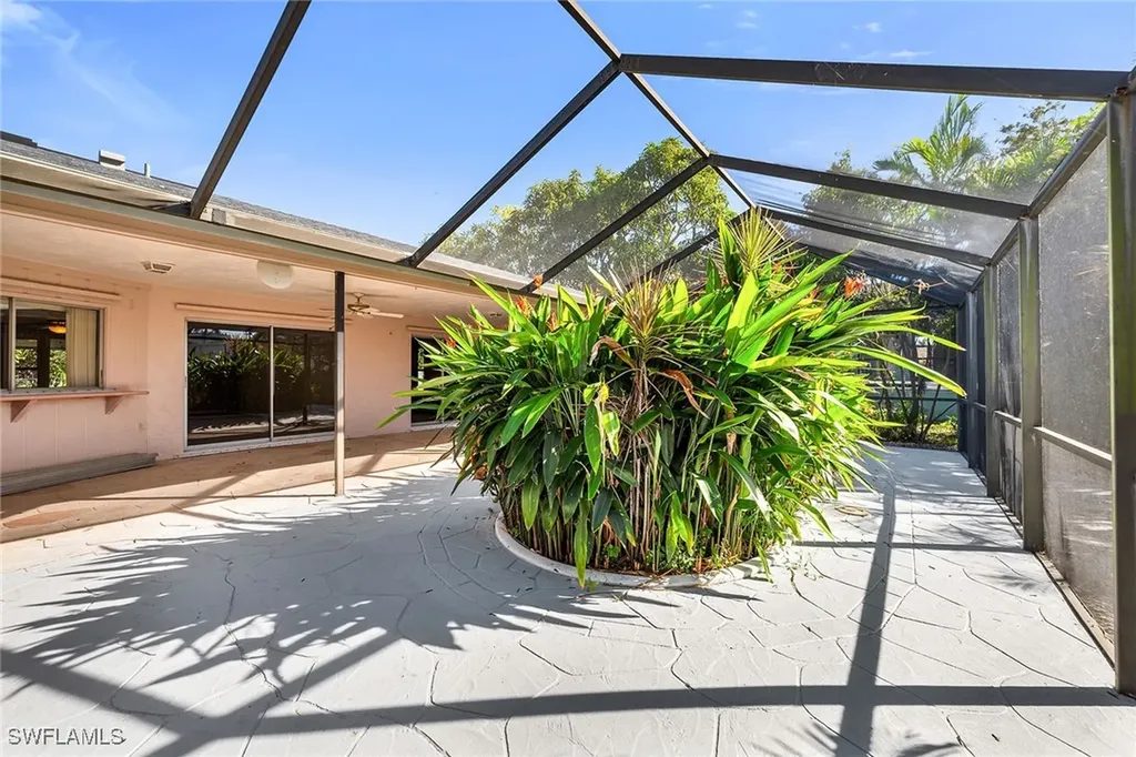 590 Fieldstone Drive Marco Island FL 34145