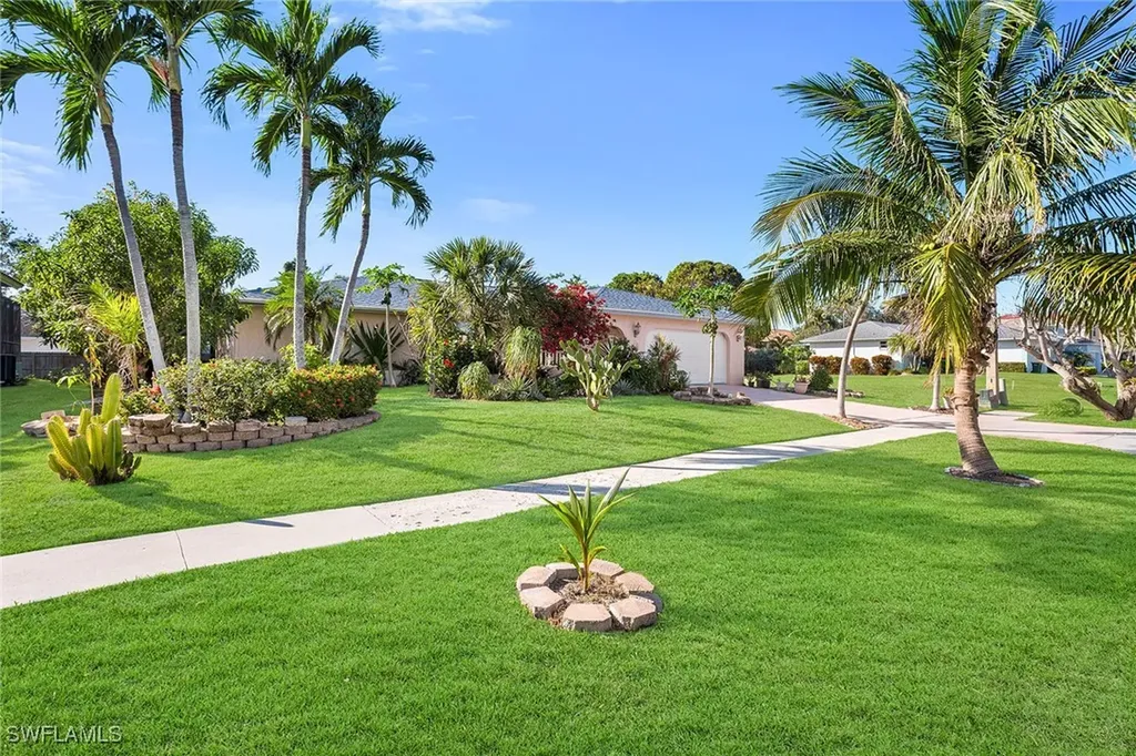 590 Fieldstone Drive Marco Island FL 34145
