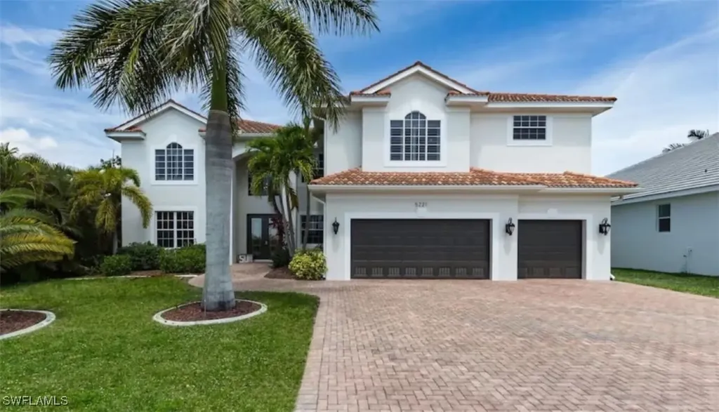 5221 Seagull Court Cape Coral FL 33904