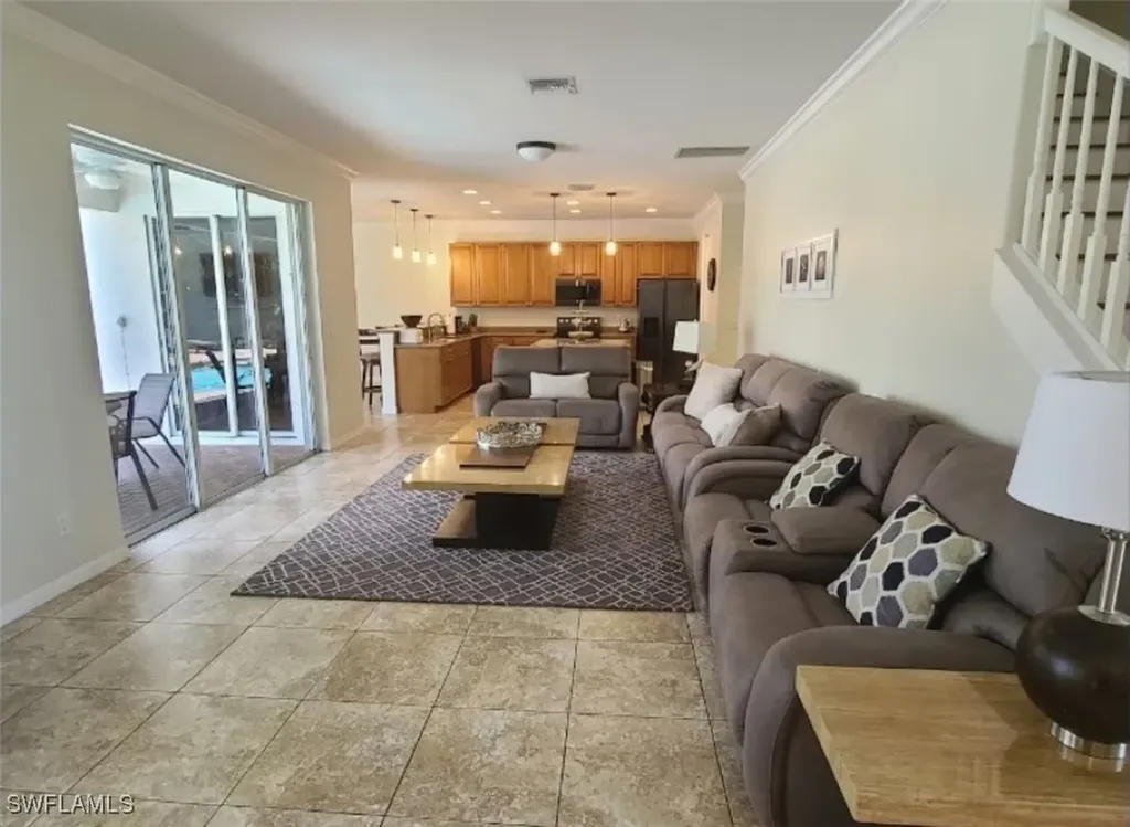 5221 Seagull Court Cape Coral FL 33904