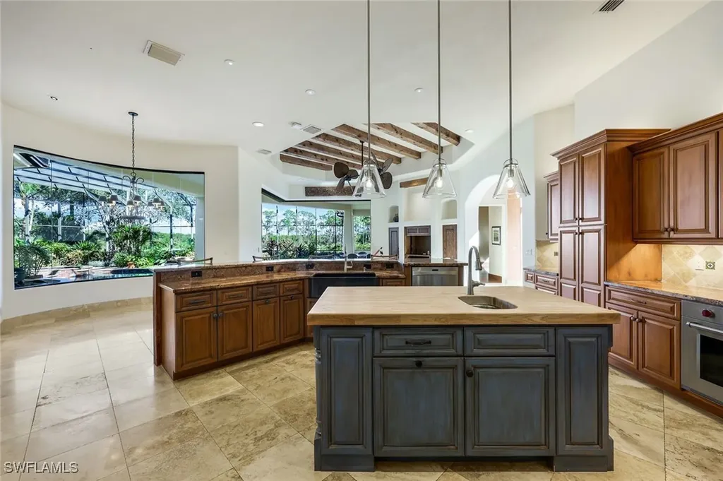 26061 Fawnwood Court Bonita Springs FL 34134