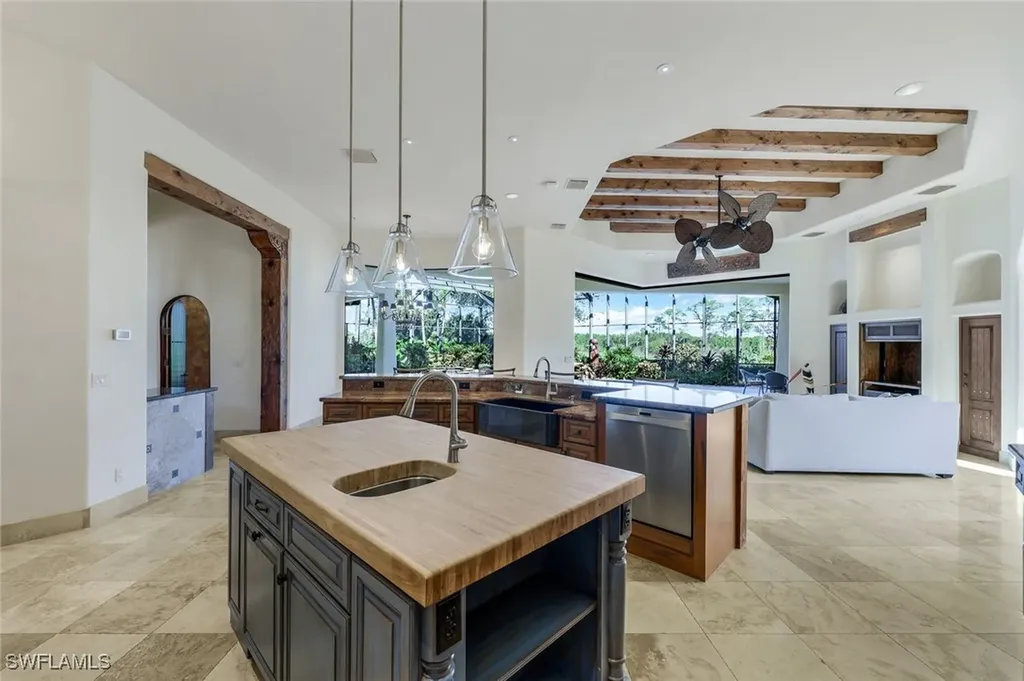 26061 Fawnwood Court Bonita Springs FL 34134