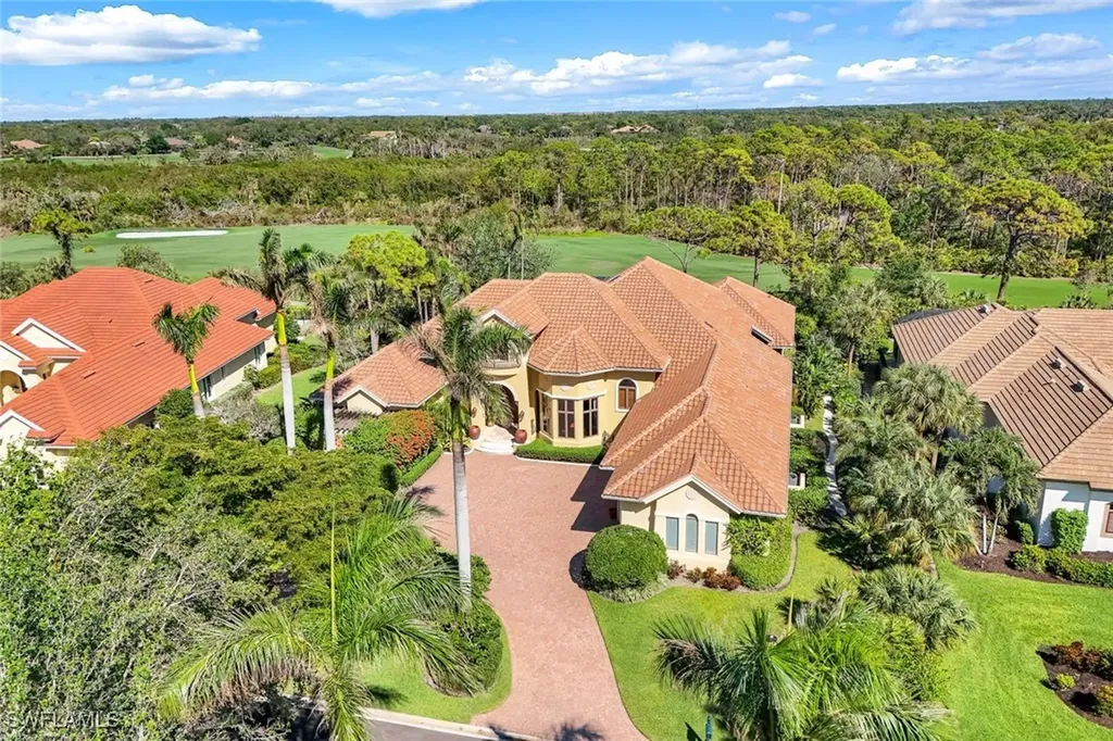 26061 Fawnwood Court Bonita Springs FL 34134