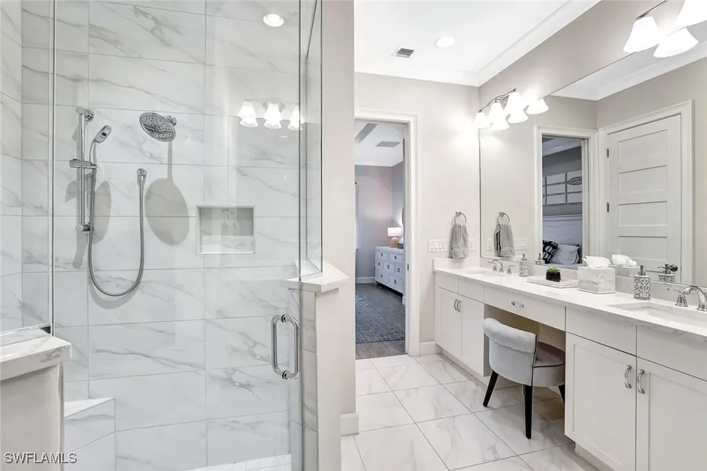 5701 Highbourne Drive Naples FL 34113