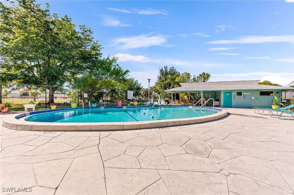 160 Sugar Loaf Lane Naples FL 34114