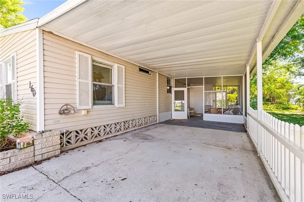 160 Sugar Loaf Lane Naples FL 34114