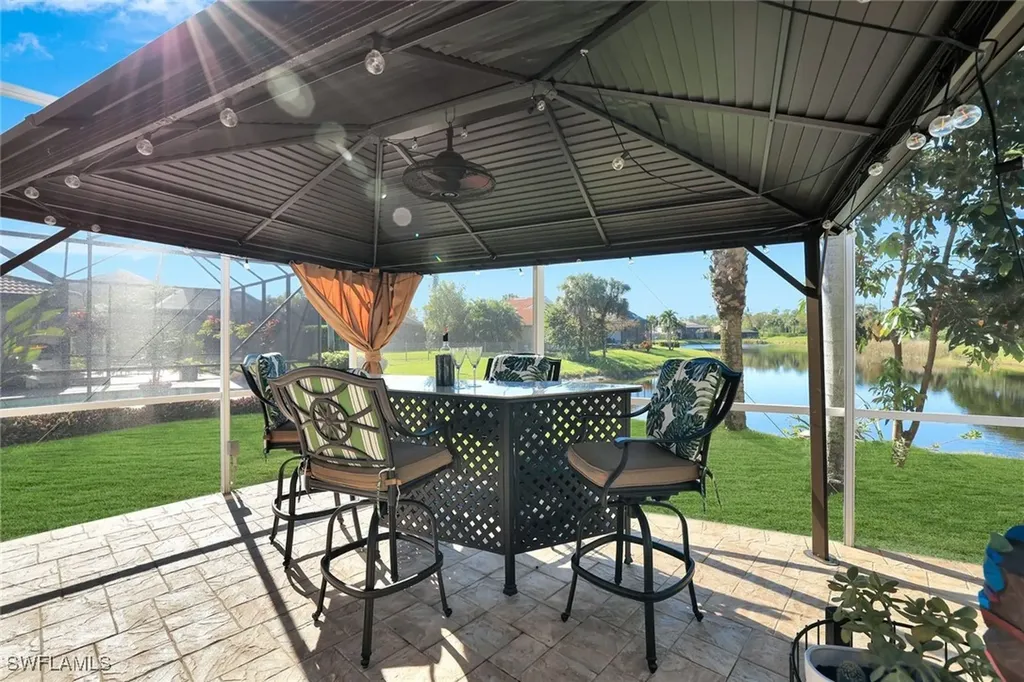 1431 King Sago Court Naples FL 34119