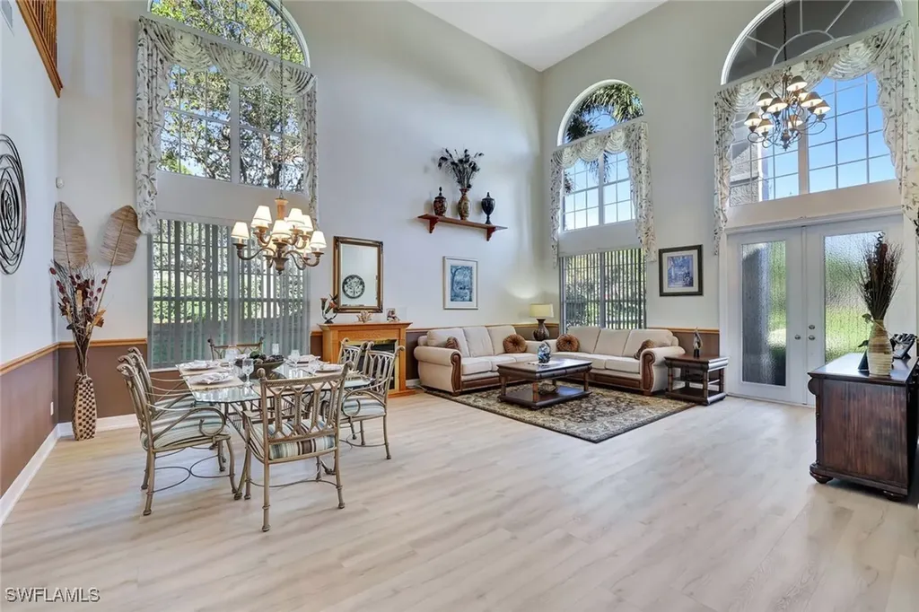 1431 King Sago Court Naples FL 34119