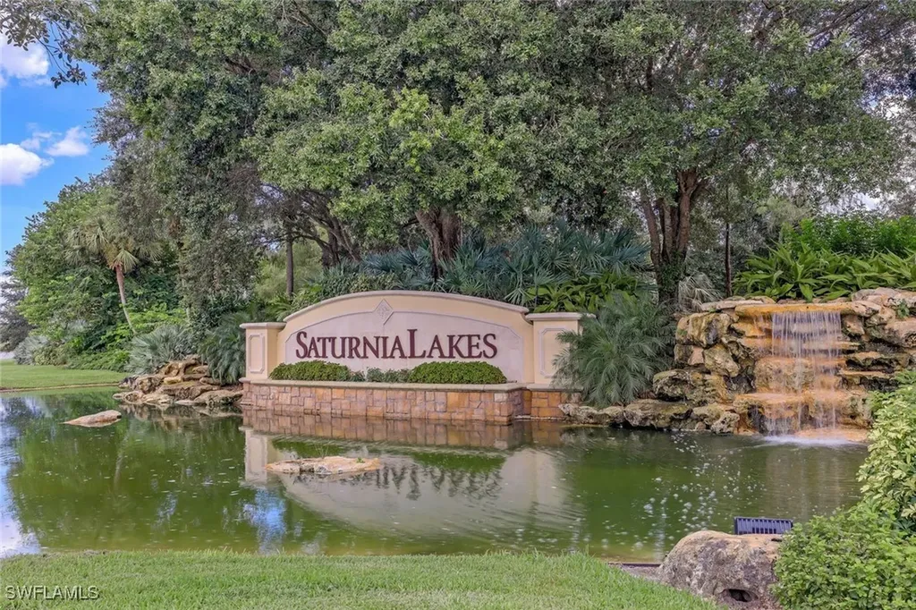 1431 King Sago Court Naples FL 34119