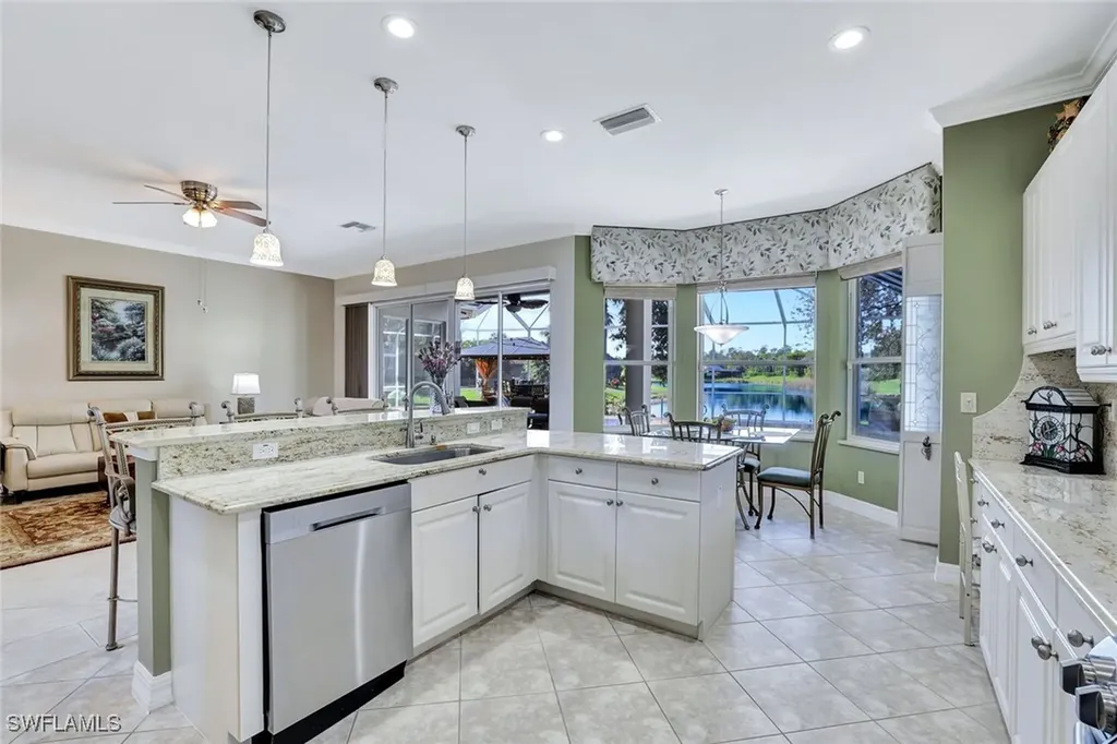 1431 King Sago Court Naples FL 34119
