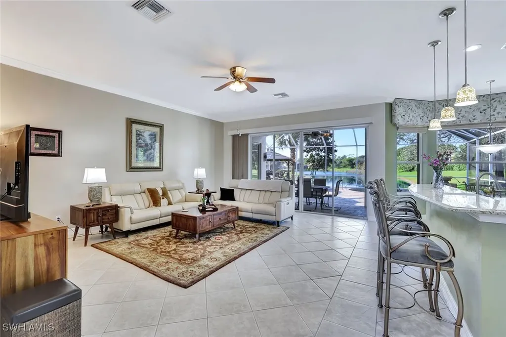 1431 King Sago Court Naples FL 34119