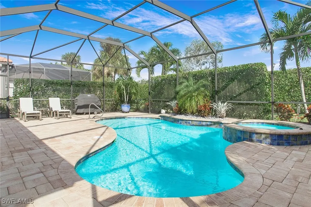 1382 Petone Court Naples FL 34113