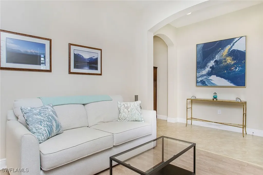 1382 Petone Court Naples FL 34113