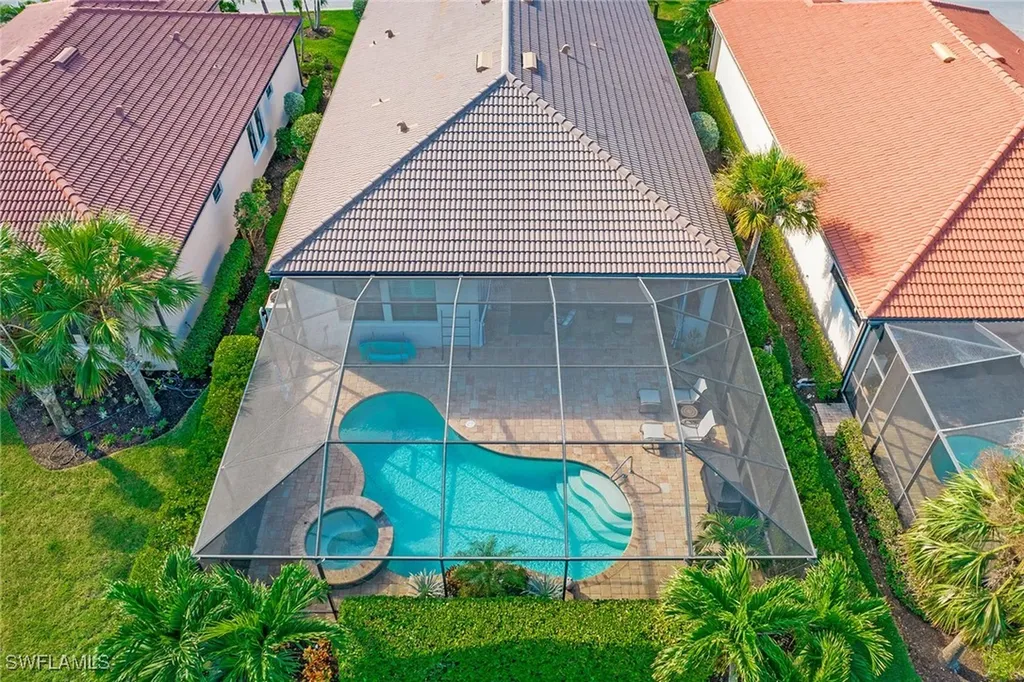 1382 Petone Court Naples FL 34113
