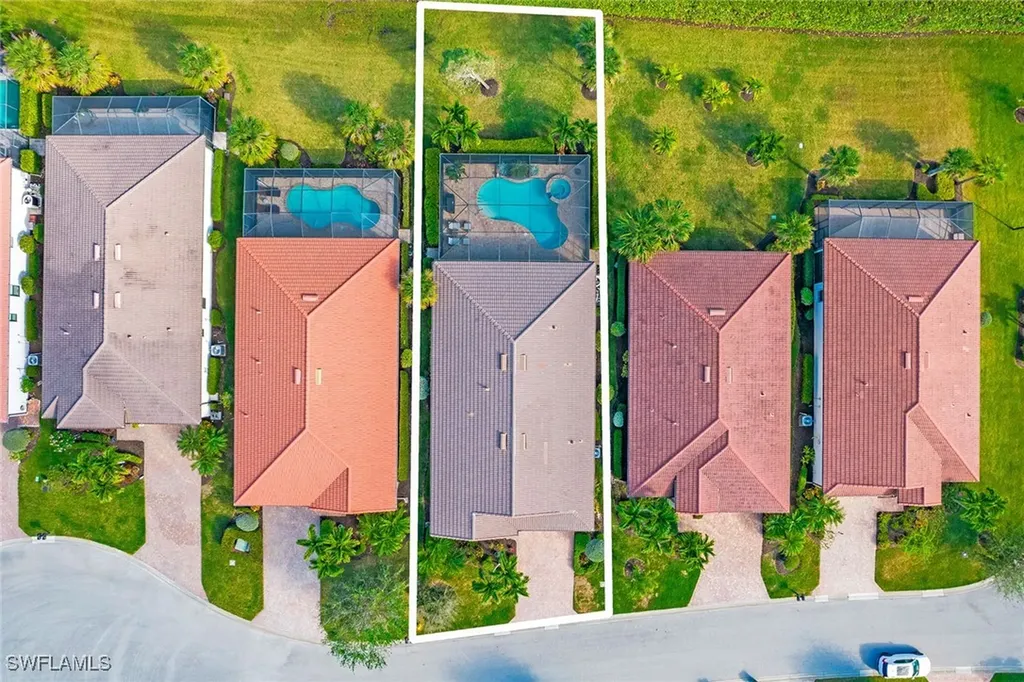 1382 Petone Court Naples FL 34113