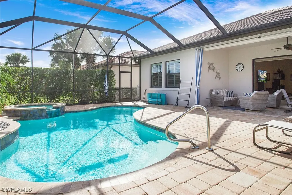 1382 Petone Court Naples FL 34113