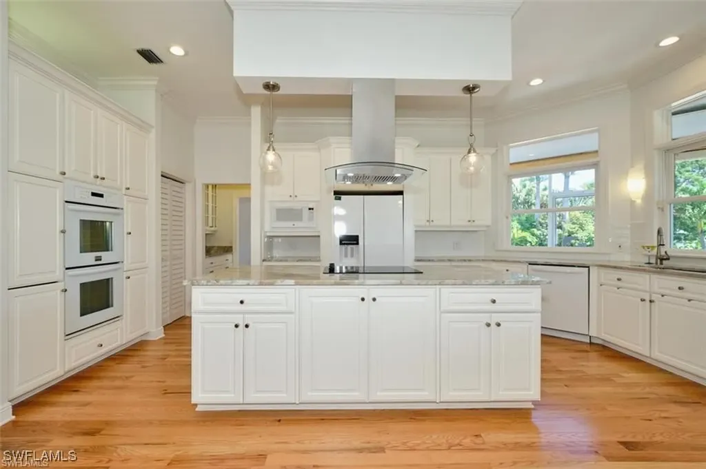 12491 Coconut Creek Court Fort Myers FL 33908