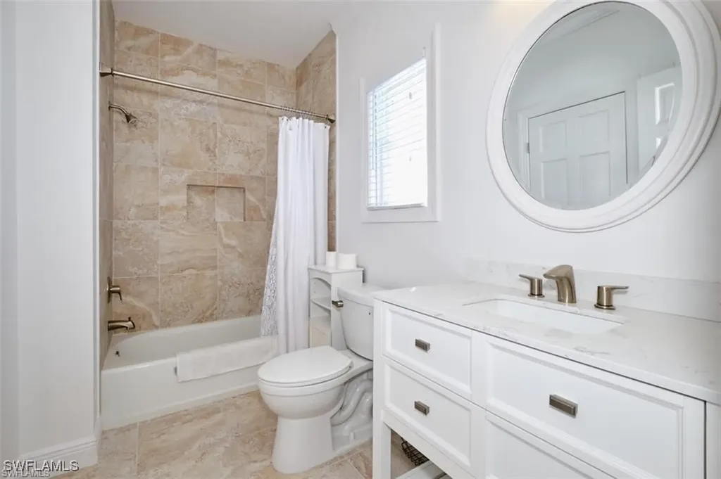 12491 Coconut Creek Court Fort Myers FL 33908