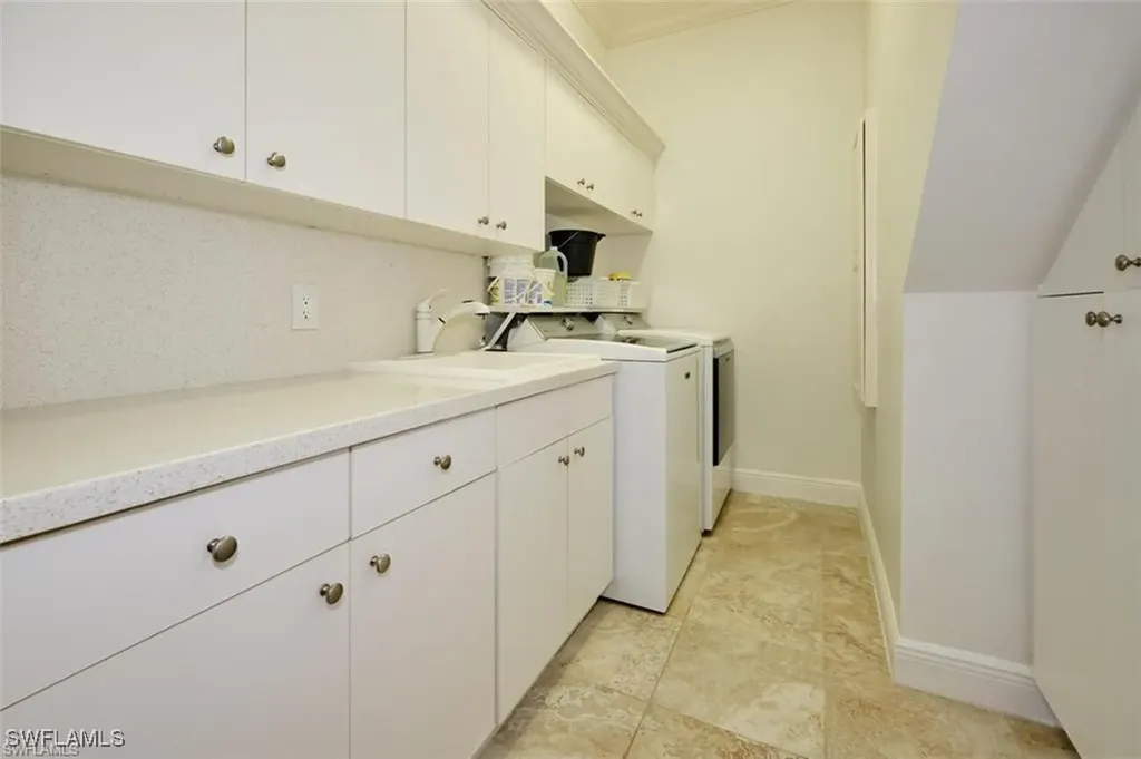 12491 Coconut Creek Court Fort Myers FL 33908