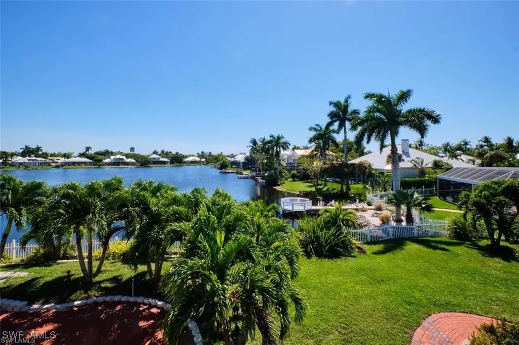 12491 Coconut Creek Court Fort Myers FL 33908