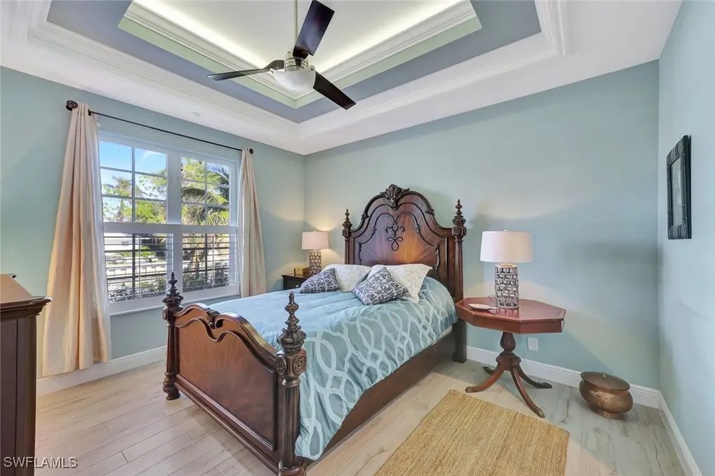 1483 Chesapeake Avenue Naples FL 34102