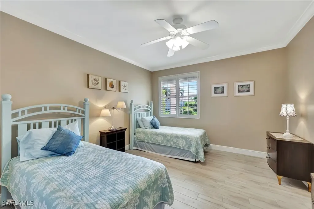 1483 Chesapeake Avenue Naples FL 34102