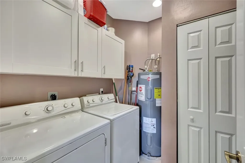 1483 Chesapeake Avenue Naples FL 34102