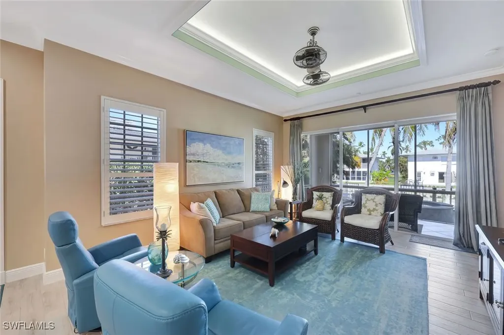 1483 Chesapeake Avenue Naples FL 34102