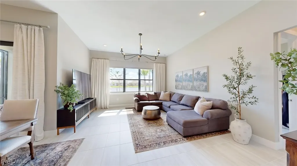 4300 Arlington Drive Ave Maria FL 34142