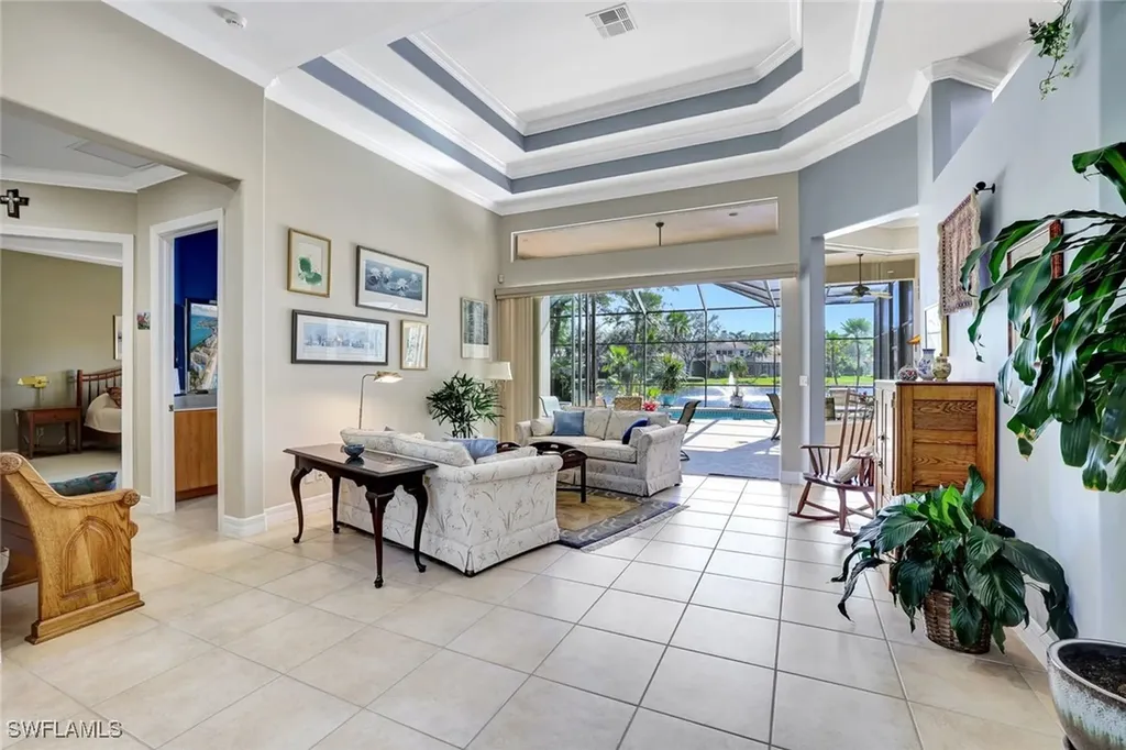 9711 Wilshire Lakes Boulevard Naples FL 34109