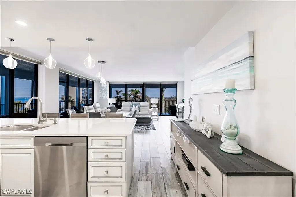 17170 Harbour Point Drive Fort Myers FL 33908