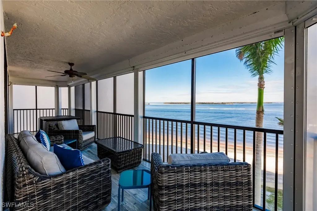 17170 Harbour Point Drive Fort Myers FL 33908