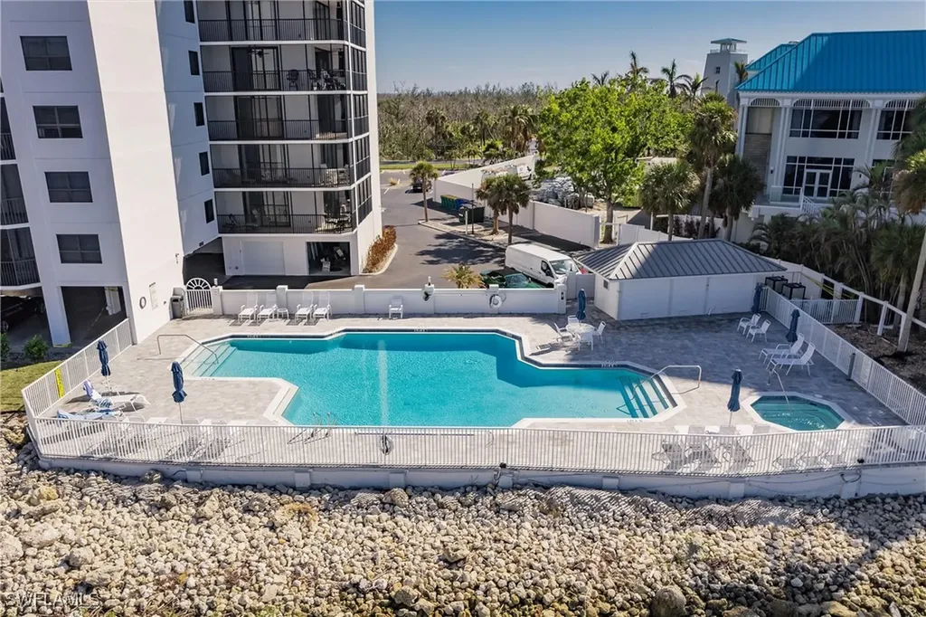 17170 Harbour Point Drive Fort Myers FL 33908
