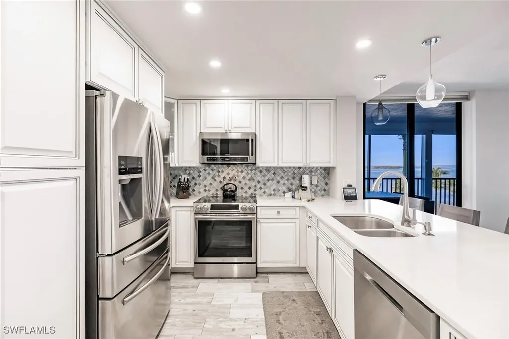 17170 Harbour Point Drive Fort Myers FL 33908